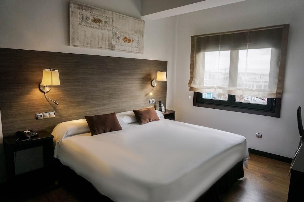 Suites A Coruna Luaran gambar